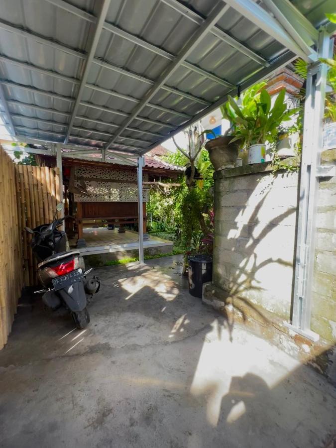 Varmana Ubud Guest House Buitenkant foto